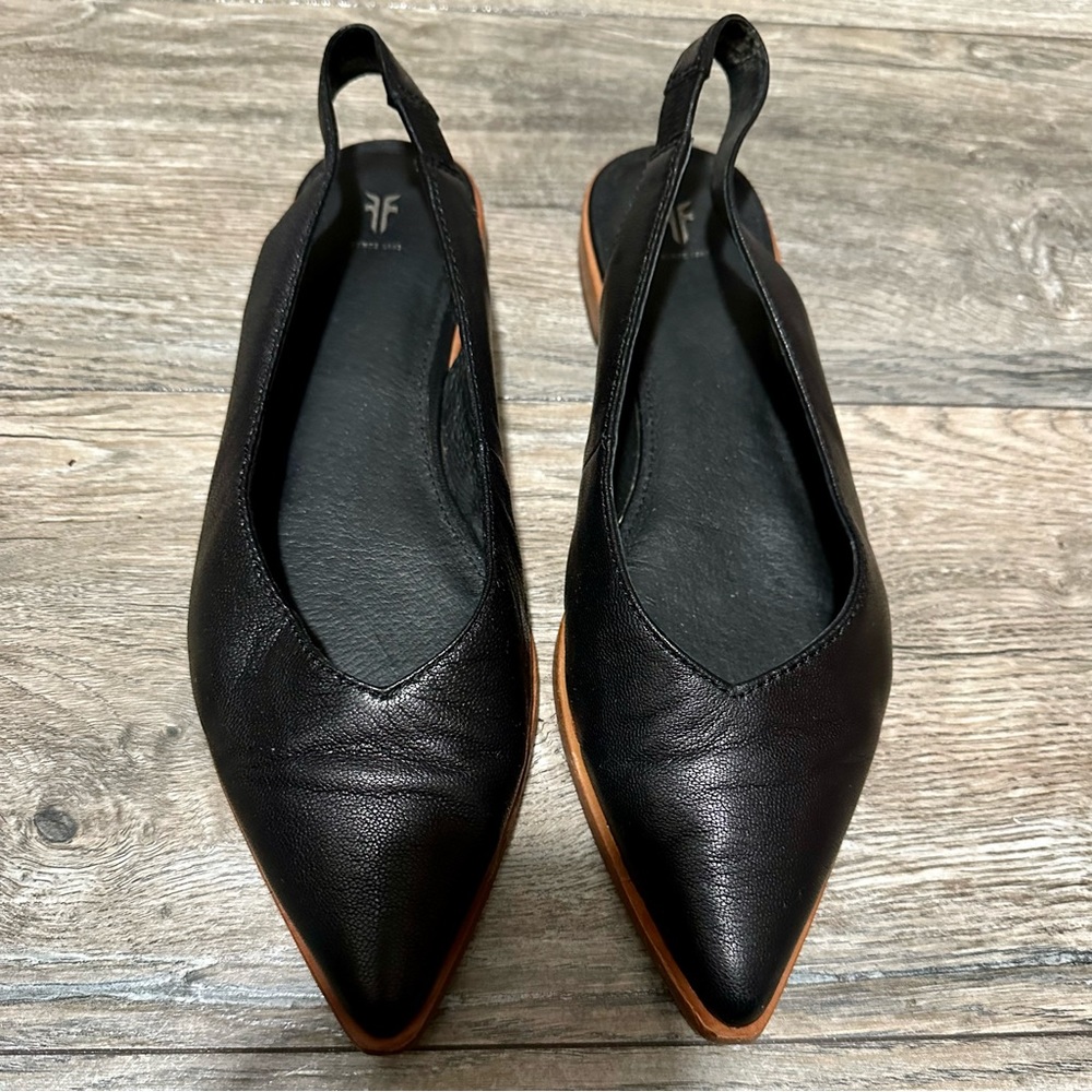 FRYE Kenzie Sling Back, black leather